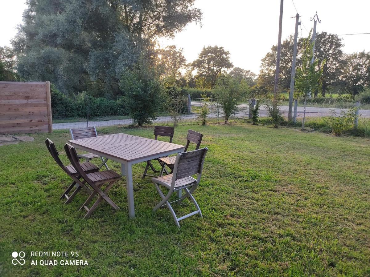 Bienvenue A La Grenouillere Villa Le Magny  Kültér fotó